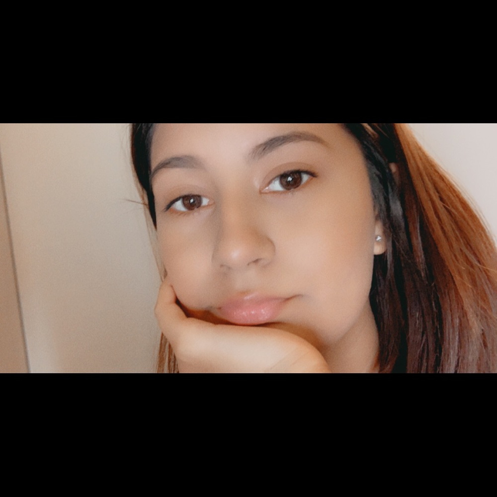 Meet your Posher, Alyssa